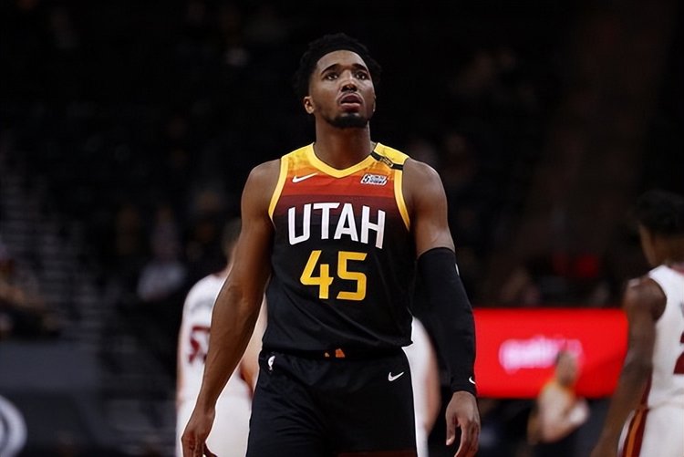 时刻发起有 时刻发起有