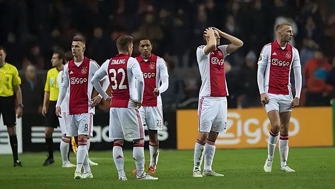 中国队进行 中国队进行